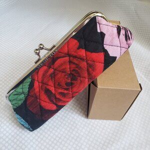 Excellent Condition Vera Bradley Snap Case